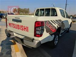 ميتسوبيشي L200